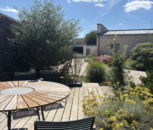 terrasse et allee