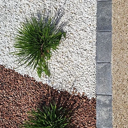 Massif minéral à deux couleurs